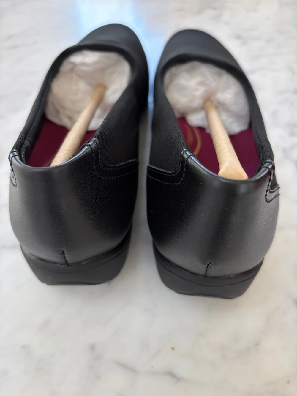Munro Traveler Black Stretch Fabric Slip-On Comfort Flats